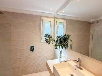Venta - Casa en Altos de Campo Grande / Pilar
