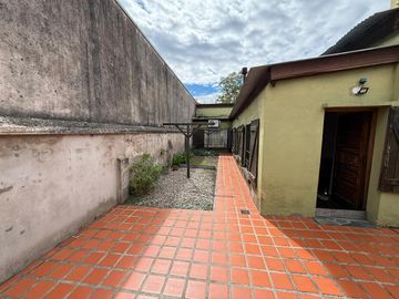 Casa en Villa Adelina