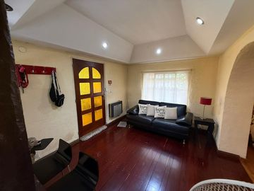 Casa en Villa Adelina