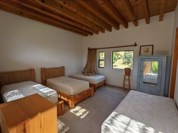 CASA CONTEMPORÁNEA EN VENTA · MALINALCO, ESTADO DE MÉXICO