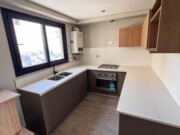 Departamento 4 ambientes a estrenar lanusita