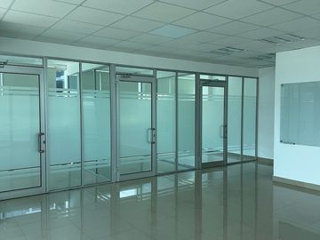 OFICINA EN RENTA, AV. FUNDADORES, DEL PASEO RESIDENCIAL
