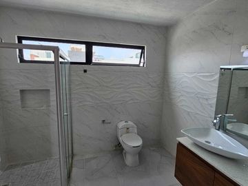 VENTA DE CASA EN VALLE IMPERIAL