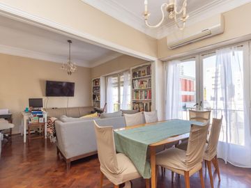 Departamento en venta  4 ambientes en Flores