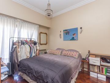 Departamento en venta  4 ambientes en Flores