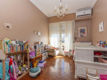 Departamento en venta  4 ambientes en Flores