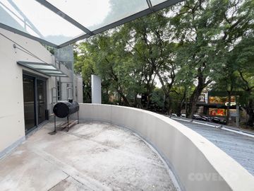 Alquiler oficina de 400 m2 en 2 plantas con 3 cocheras - Martínez