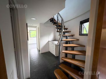 Alquiler oficina de 400 m2 en 2 plantas con 3 cocheras - Martínez