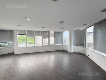 Alquiler oficina de 400 m2 en 2 plantas con 3 cocheras - Martínez