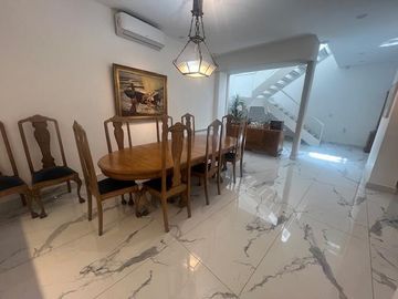 Venta Casa en Gorostiaga y Malasia Zona Embajadas Belgrano