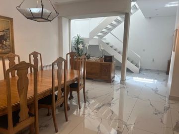Venta Casa en Gorostiaga y Malasia Zona Embajadas Belgrano