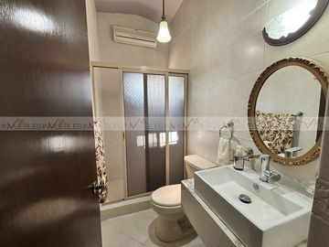 Del Paseo Residencial