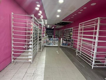Venta local próximo a Gral. Paz - Av. Maipu 173