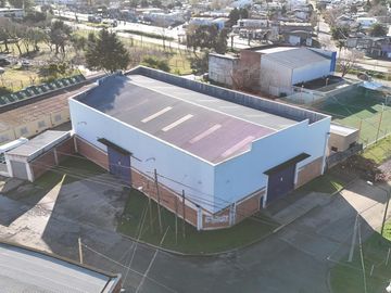 Depósito de 1.100 m2 sup. cubierta en Alquiler en Combatientes de Malvinas al 1500, Campana