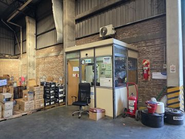 Depósito de 1.100 m2 sup. cubierta en Alquiler en Combatientes de Malvinas al 1500, Campana