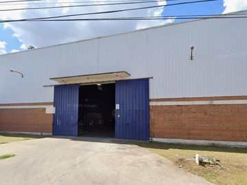 Depósito de 1.100 m2 sup. cubierta en Alquiler en Combatientes de Malvinas al 1500, Campana