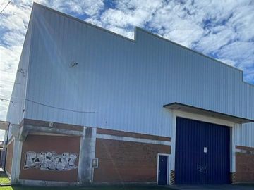 Depósito de 1.100 m2 sup. cubierta en Alquiler en Combatientes de Malvinas al 1500, Campana