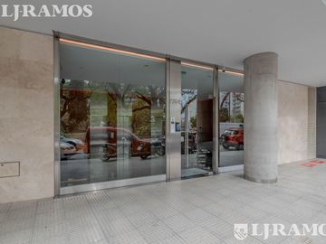 HUB CABILDO. Av. Cabildo y Jaramillo.
