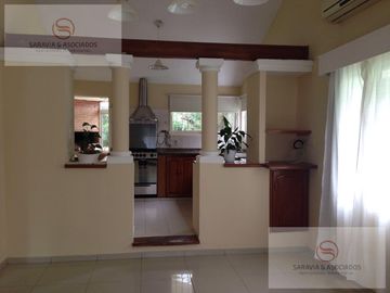 Casa en Venta, 3 Dormitorios, Villa Allende