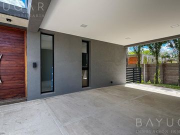 Alquiler - Casa en Barrio Lagoon Pilar