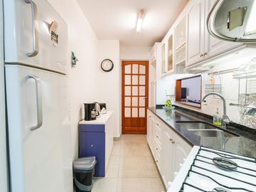 VENTA DEPTO 4 AMB EN FLORES - APTO CREDITO