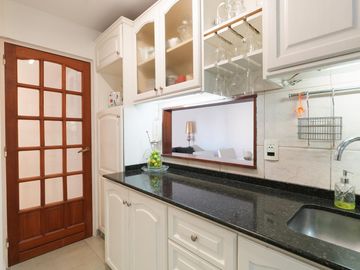 VENTA DEPTO 4 AMB EN FLORES - APTO CREDITO