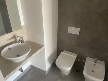 Loft  con cochera en alquiler, vista al puerto! Distrito Quartier, Retiro.