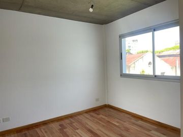 Lindisimo con toilette y cochera