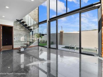 Casa en venta en Nuevo Vallarta dentro de exclusivo residencial Karakal
