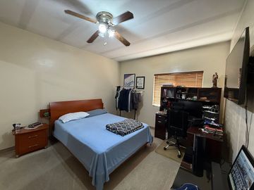 CASA EN VENTA, HACIENDA AGUA CALIENTE