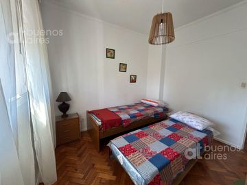 Departamento 3 ambientes  Coghlan    Alquiler temporario