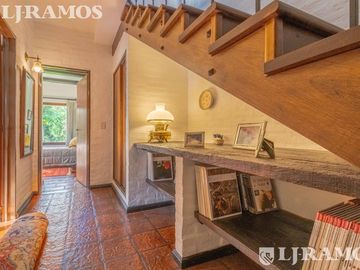 Venta. Clasica Casa. En Barrio EL Estribo. Km 38,5 Panam. ramal PILAR