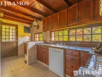 Venta. Clasica Casa. En Barrio EL Estribo. Km 38,5 Panam. ramal PILAR
