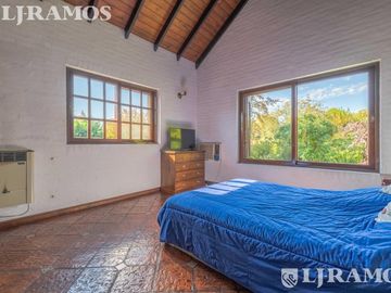 Venta. Clasica Casa. En Barrio EL Estribo. Km 38,5 Panam. ramal PILAR