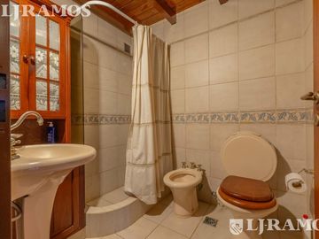 Venta. Clasica Casa. En Barrio EL Estribo. Km 38,5 Panam. ramal PILAR