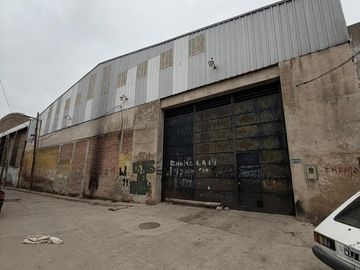 Galpón en Parque Industrial de Lanús 1.100m2
