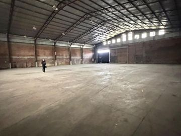 Galpón en Parque Industrial de Lanús 1.100m2