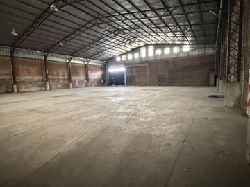 Galpón en Parque Industrial de Lanús 1.100m2