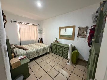 Bodega en Venta con 2 Departamentos en Casa Blanca Querétaro | Uso Mixto Ideal p