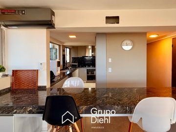 EXCLUSIVO Departamento A LA VENTA frente a Palacio Ferreyra