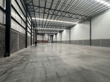 Nave Industrial en Renta | El Obispo – Santa Catarina