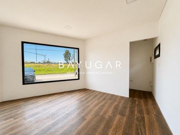 Local Comercial en Alquiler - Cañada Plaza - Pilar