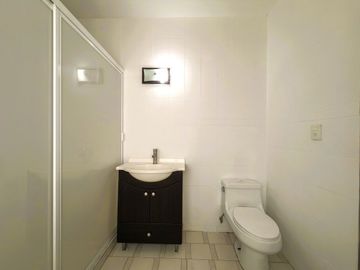 VENTA CASA EN LA COLONIA FLORIDA, CRÉDITO CONSTRUCTOR