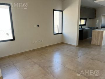 ALQUILER ANUAL Casa Pilar Santo Tomás