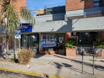 Local - Banfield Este