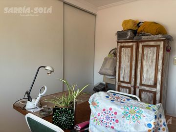 Tríplex de 6 ambientes en venta en Tigre centro con cochera, patio y sin expensas
