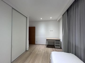 Casa en venta 3 dormitorios con pileta en San Eduardo, Rosario