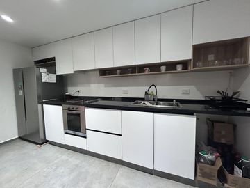 Casa en venta 3 dormitorios con pileta en San Eduardo, Rosario