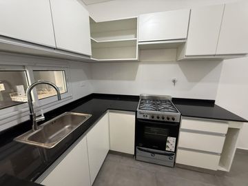 VENTA DUPLEX 3 DORM-COCH JARDIN - A ESTRENAR - DON TORCUATO