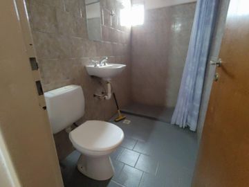 Dúplex, mas 2 mono ambientes en venta